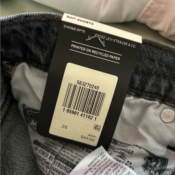 NWT Levi’s 501 Shorts - Picture 8 of 9